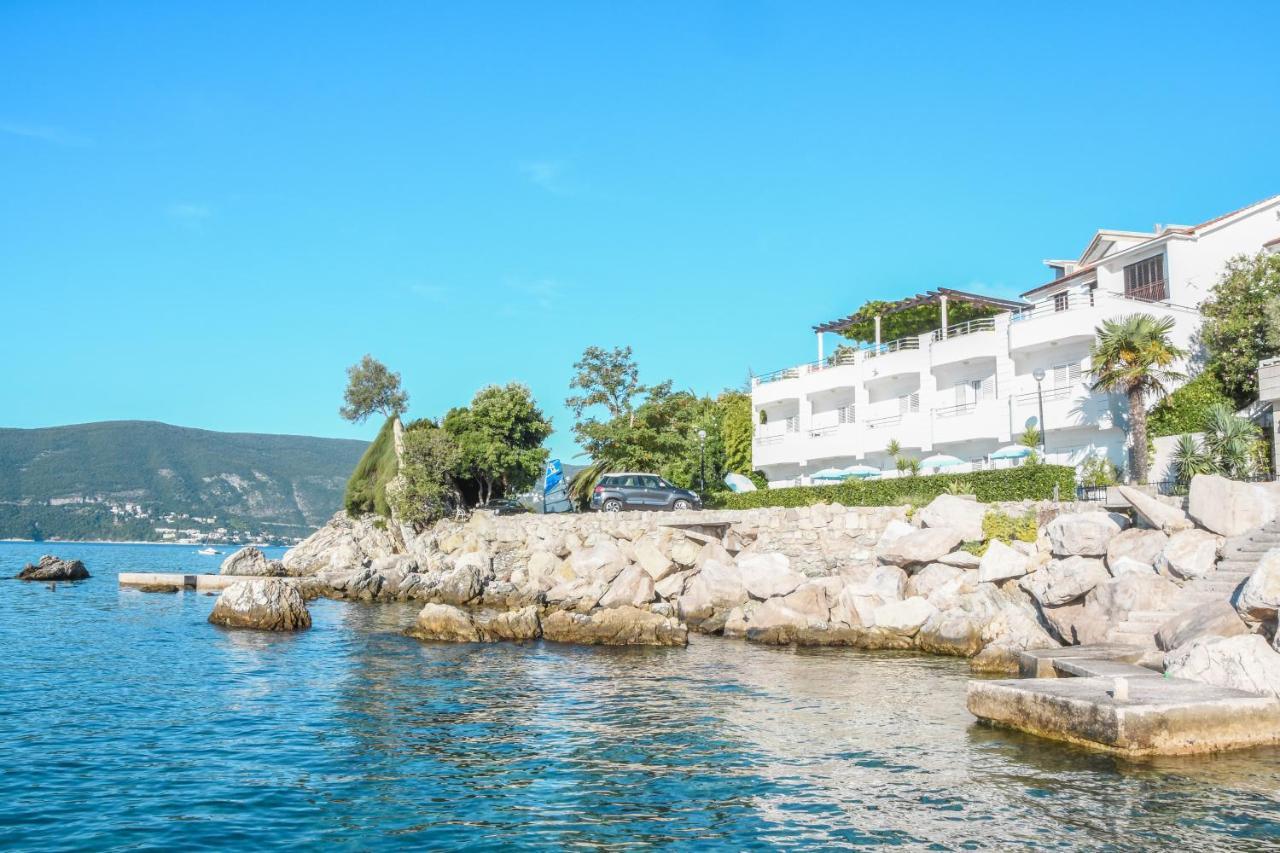 Hotel Perla - Annexes Herceg Novi Buitenkant foto