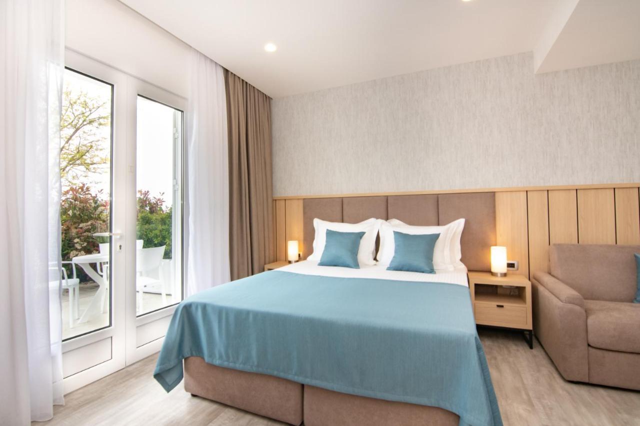 Hotel Perla - Annexes Herceg Novi Buitenkant foto