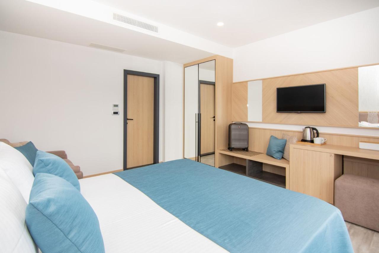 Hotel Perla - Annexes Herceg Novi Buitenkant foto